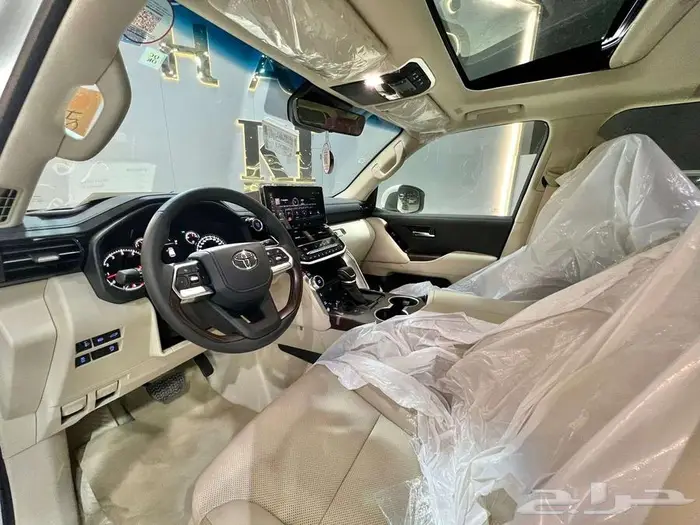 لاندكروزر GX.R فل كامل موديل 2025 كيشها والا قسطها معنا 5