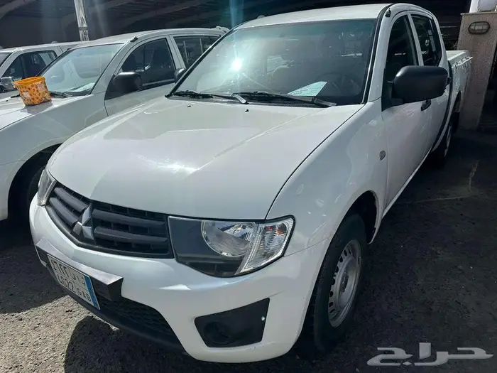 ميتسوبيشي L200 غمارتين 2015 عداد 34 الف 1