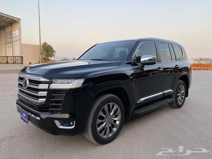 لاندكروزر-VXR -2024 فل كامل 2
