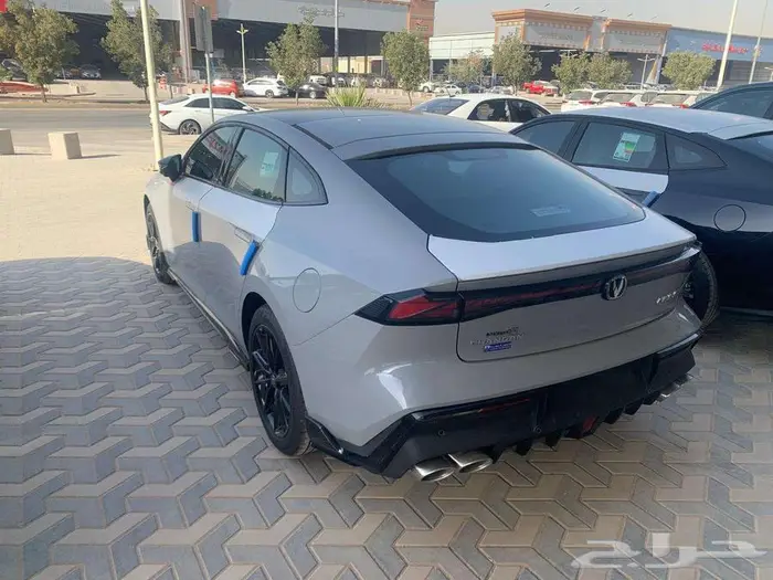 شانجان UNI-V سبورت موديل 2026 8