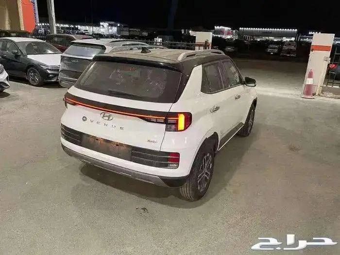 هيونداي فينيو 2024 بريميوم 6