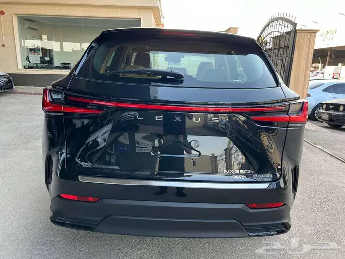 لكزس NX350 AA بنزين 2025 متاح اقساط و كاش 4