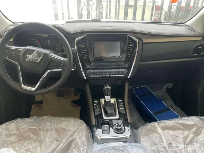 ايسوزو ام يو اكس نص فل 2024 3