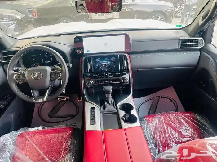 لكزس LX600 F - SPORT 2025 كاش و بنك 5