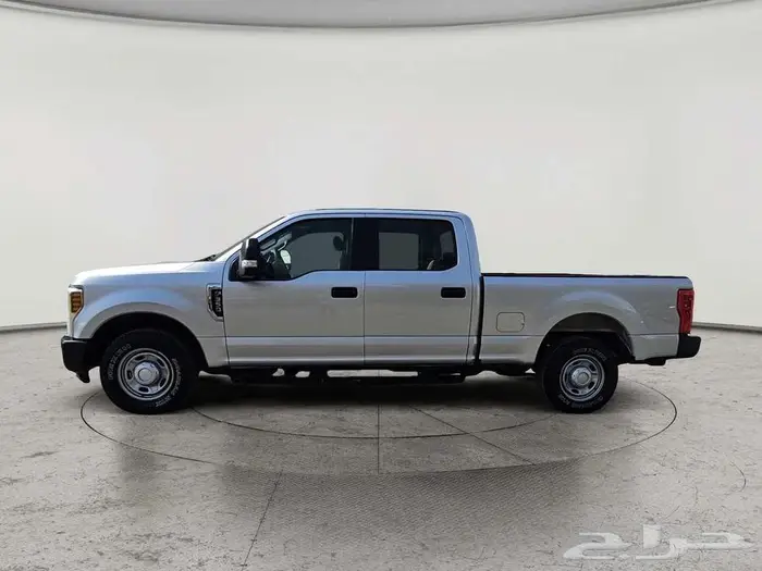 فورد F350 XL 2019 1