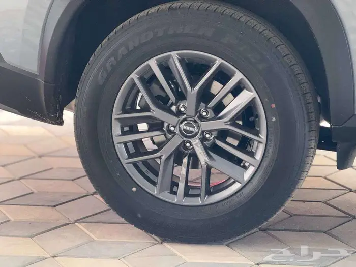 نيسان اكس تريل 5 راكب 2025 11