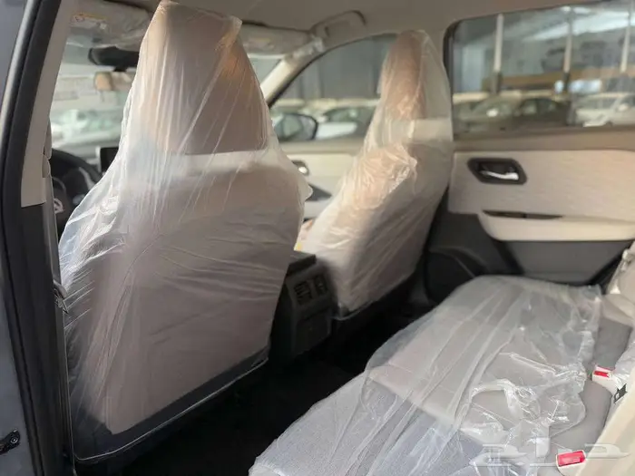 نيسان اكس تريل 5 راكب 2025 3