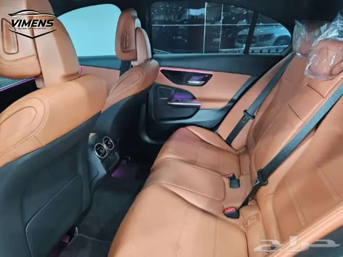 مرسيدس C200 أفانجارد 4MATIC 2025 5
