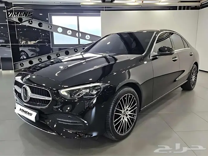 مرسيدس C200 أفانجارد 4MATIC 2025 0