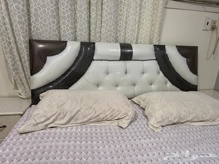 غرفة نوم مكيف غسالة وغاز كهربائي 4