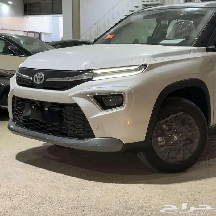 تويوتا اوربان كروزر GLX سعودي موديل 2026 3