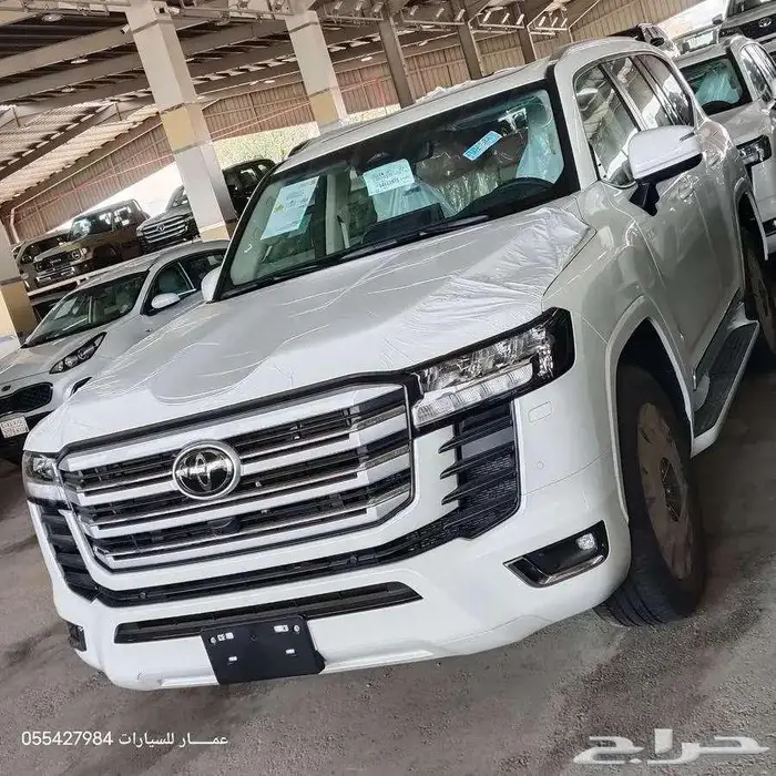 تويوتا لاندكرزر GXR.L4 ديزل صادر لوحات 2025 3