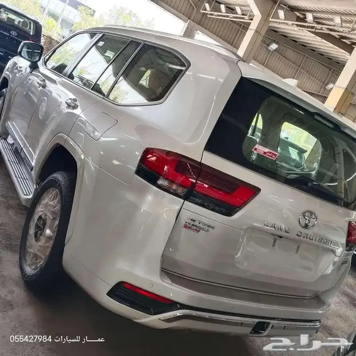 تويوتا لاندكرزر GXR.L4 ديزل صادر لوحات 2025 13