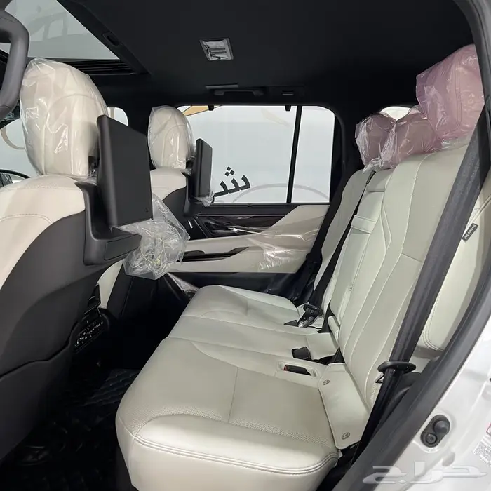 لكزس LX600 بي بي بنزين دبل 2025 ممشى 3 الف 5