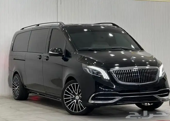 مرسيدس V120 بنزين موديل 2023 بدي وكالة ممشى قليل 0