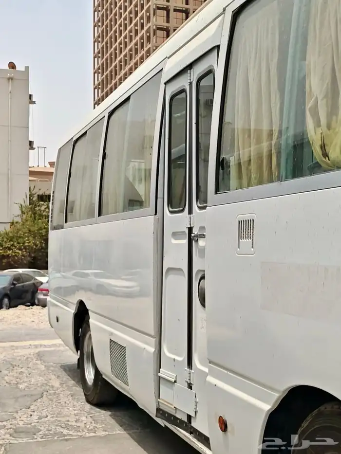 باص نيسان سيلفيان كوستر ديزل 30 راكب 4