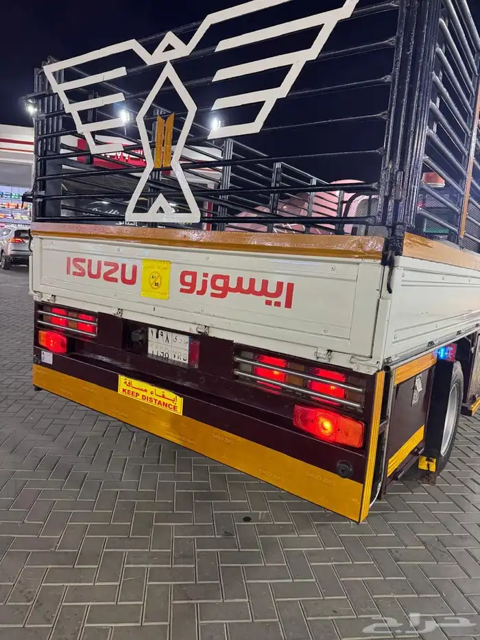 دينا ايسوزو ISUZU للبيع 4