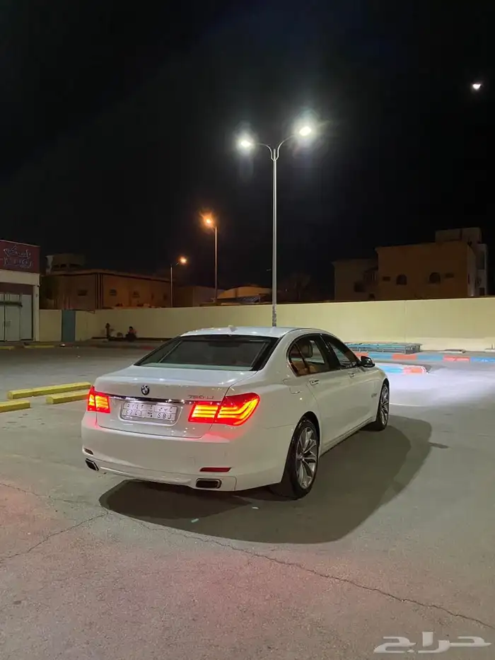للبيع بي ام دبليو 2010 كاش اقساط 1