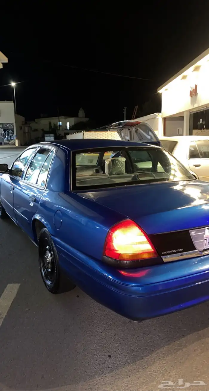 فورد كراون فكتوريا 1999 10