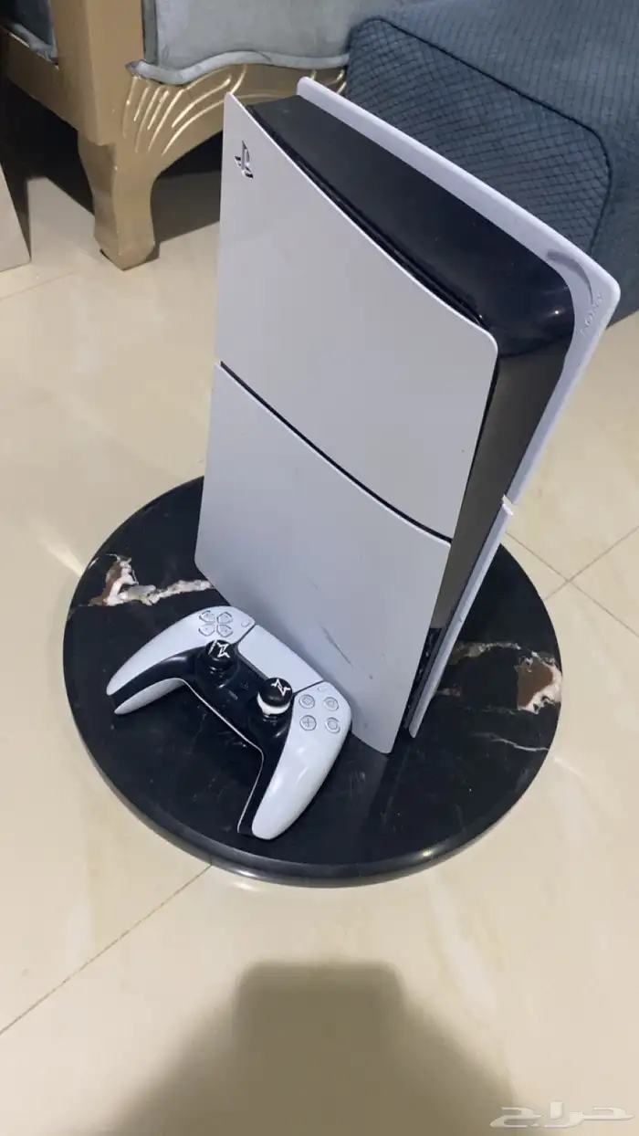 سوني 5 جديد مع جميع ملحقاته 0