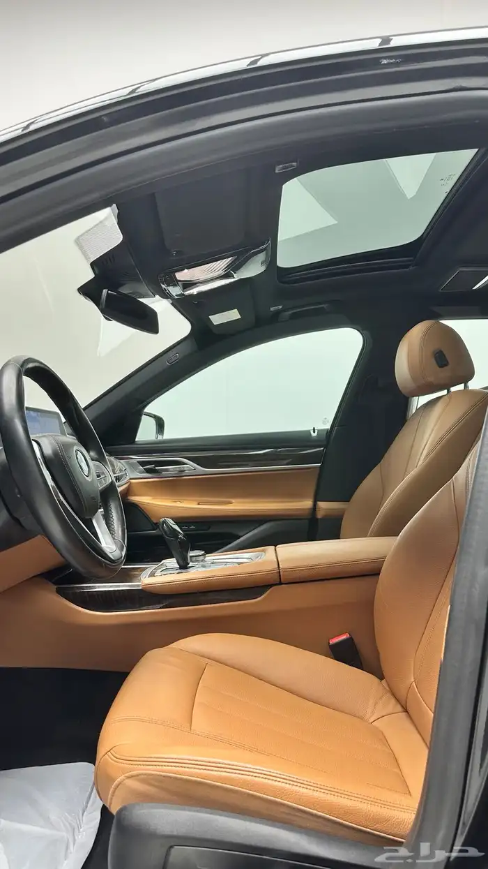 بي ام دبليو 2021 ( 730Li ) 6