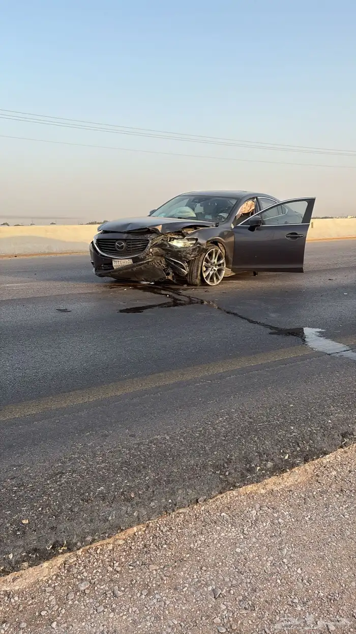 مازدا 6 2018 فل كامل مصدومه 8