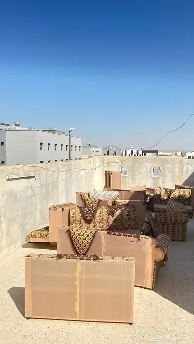 يوجد كنب مستعمل للبيع index