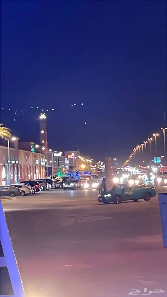 فود ترك شغال بجميع معداتة وبسعر مخفض جدا 26