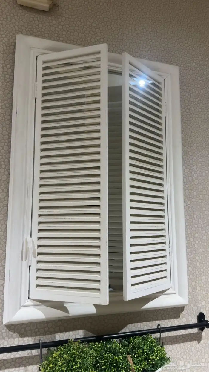 ديكور شباك مرآة 1