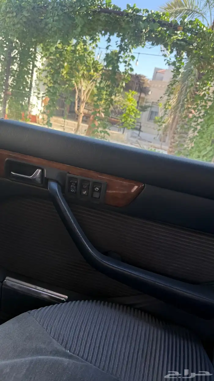 مرسيدس 560 19