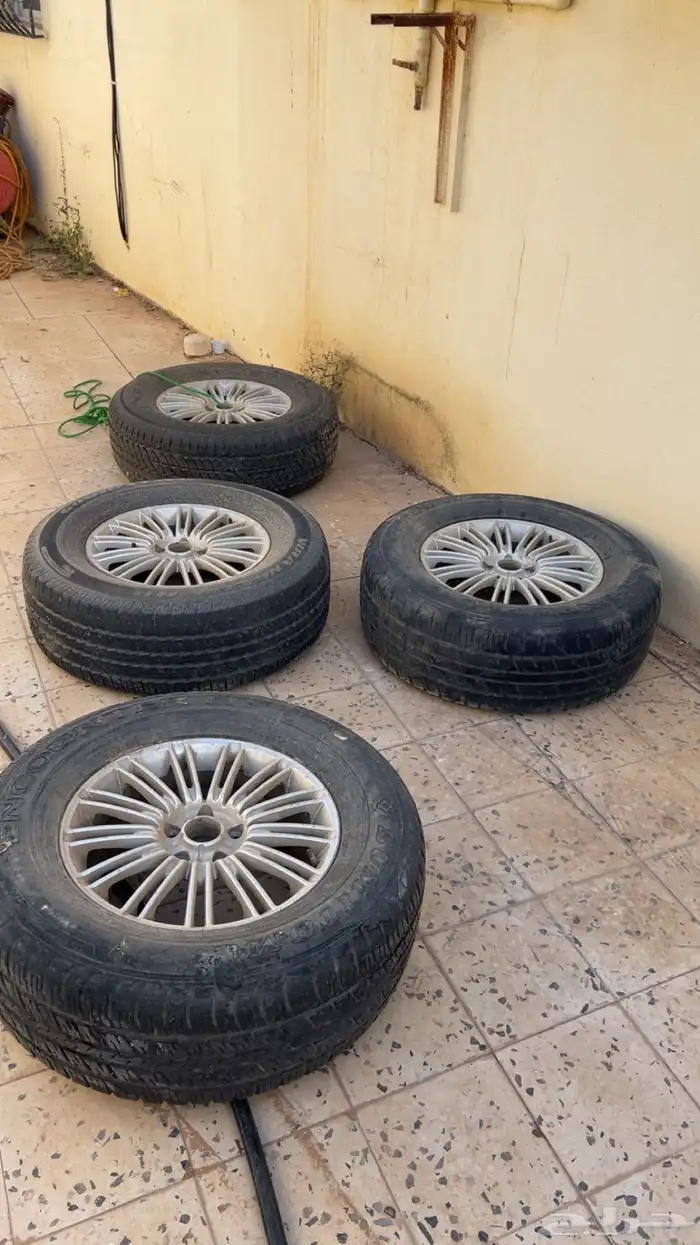 جنوط بنتلي للبيع مع الكفرات600 وقابل لتفاوض 2