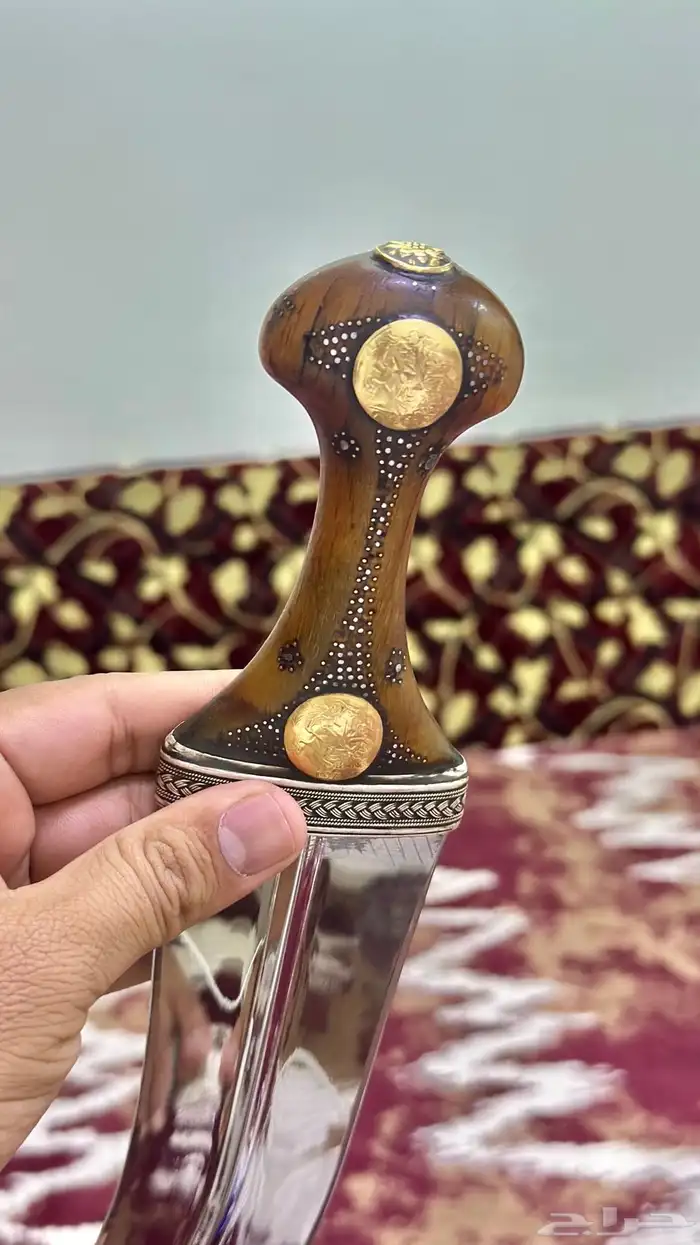 جنبيه زراف مكعبه 0