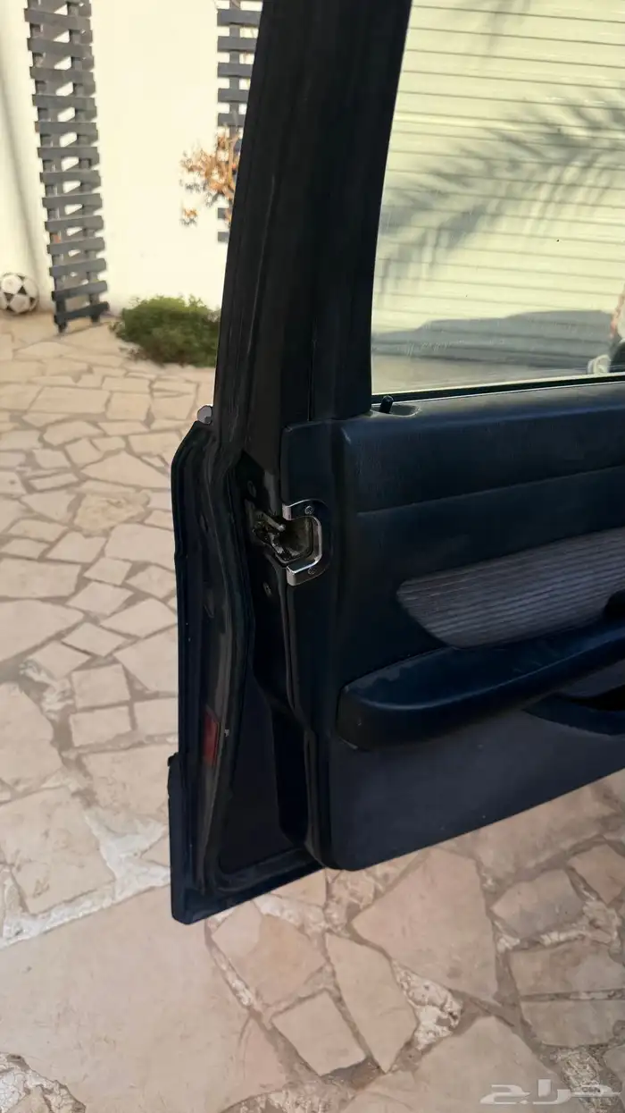 مرسيدس 560 8