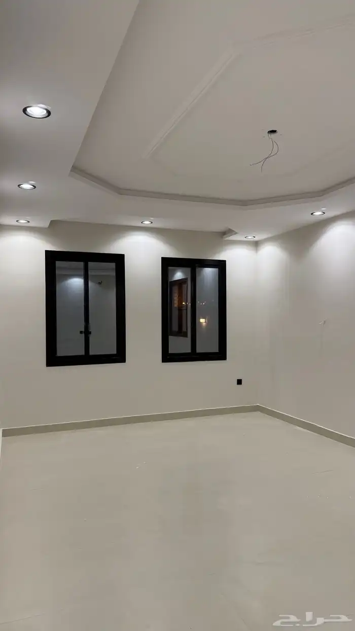 عماره للبيع دور وملحق حي الوسام 2