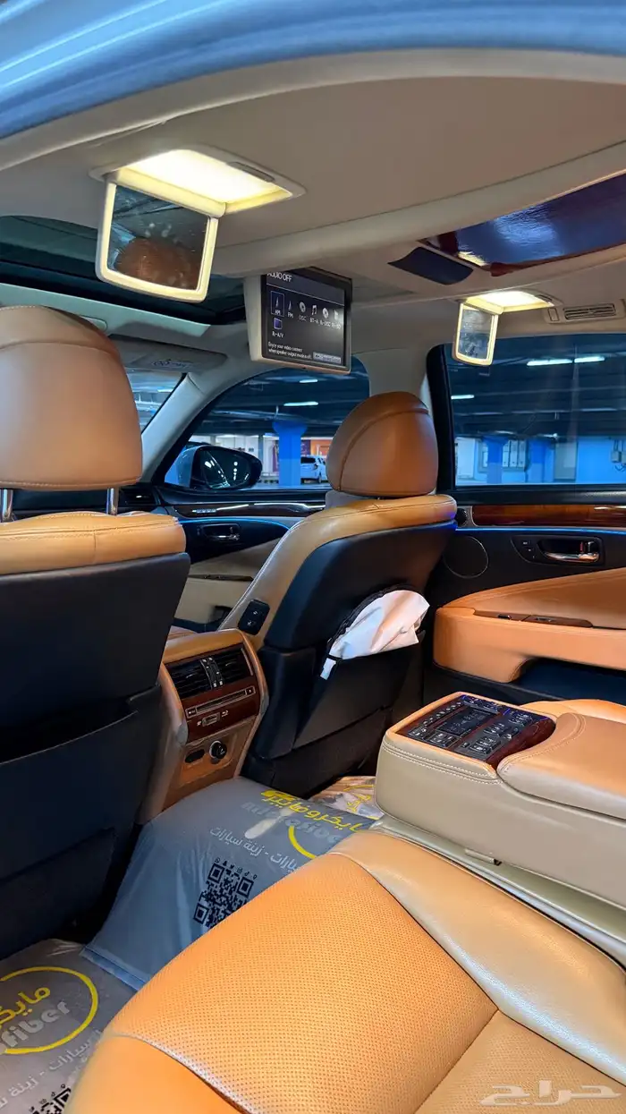 لكزس LS460L 2014 35