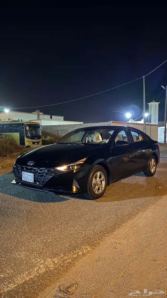 النترا 2021 2.0 اسود 4