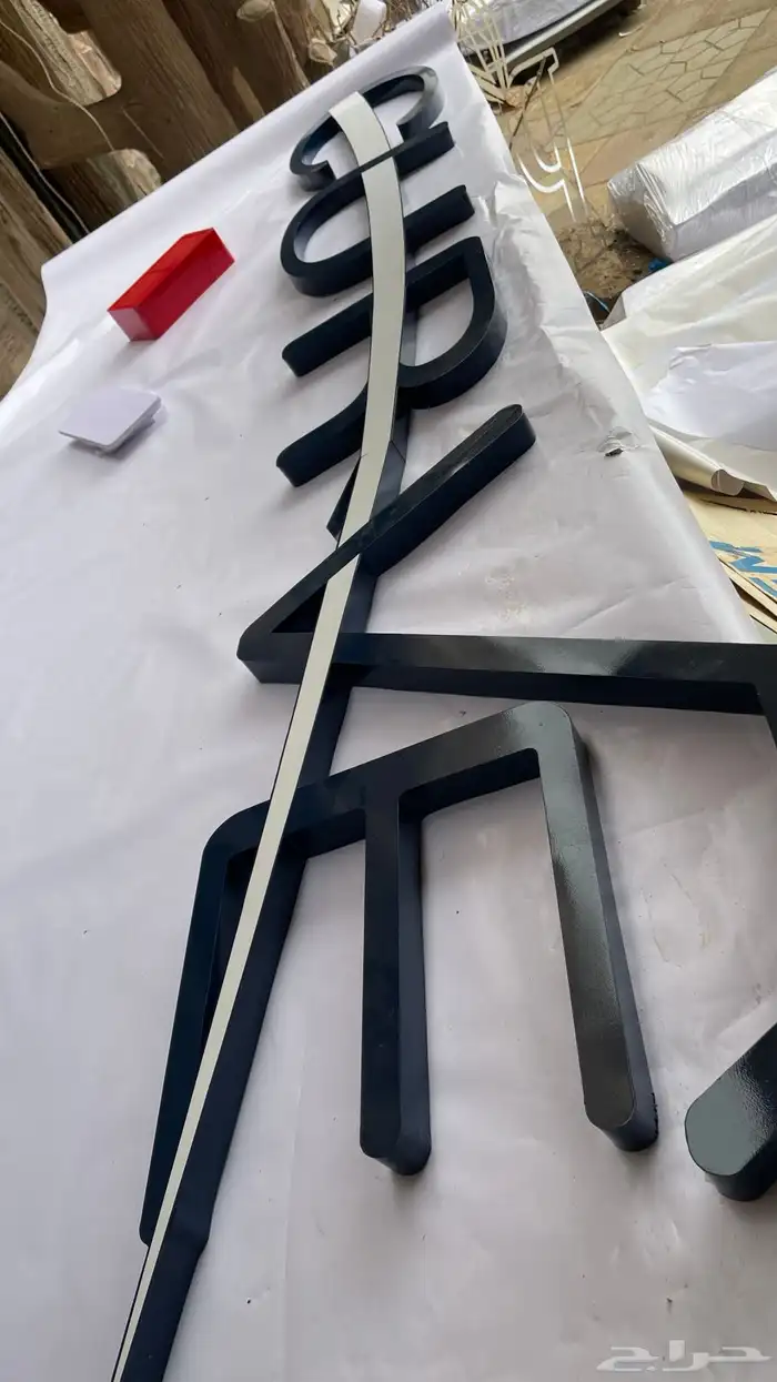 صناعة حروف بارزة مضيئة لوحات كلادينج مع تركيب 13