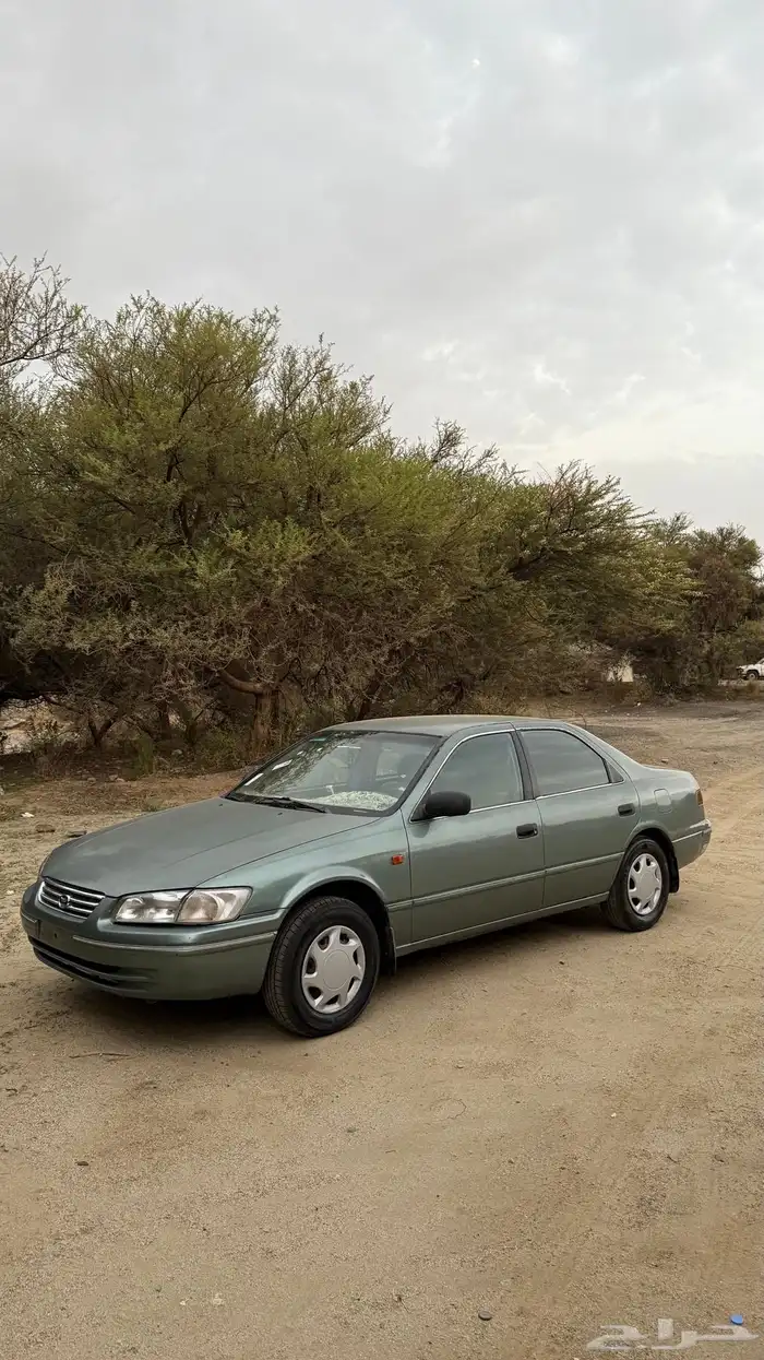 للبيع كامري 2000 3