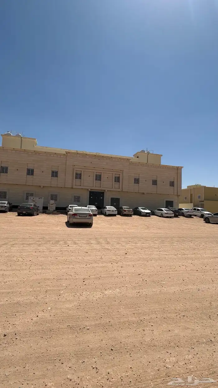 عمارة فاخرة للبيع مؤجرة ب الكامل 1