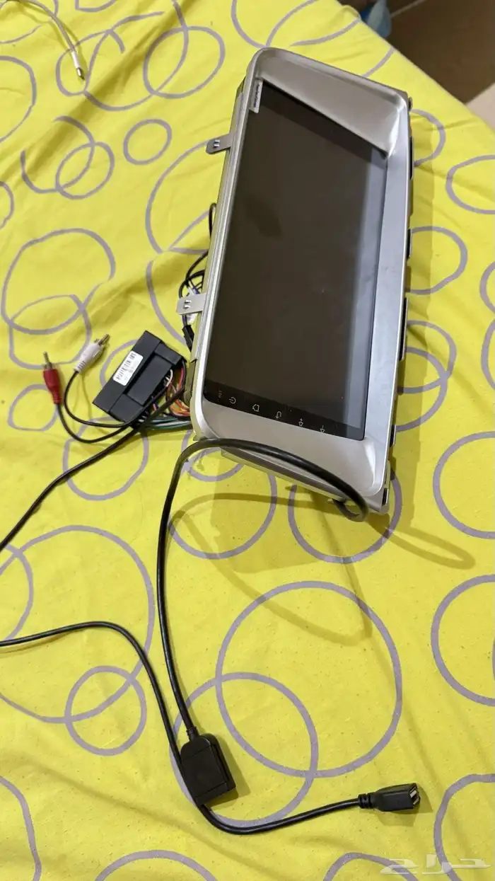 شاشة ذكية نوع tech carvan 2