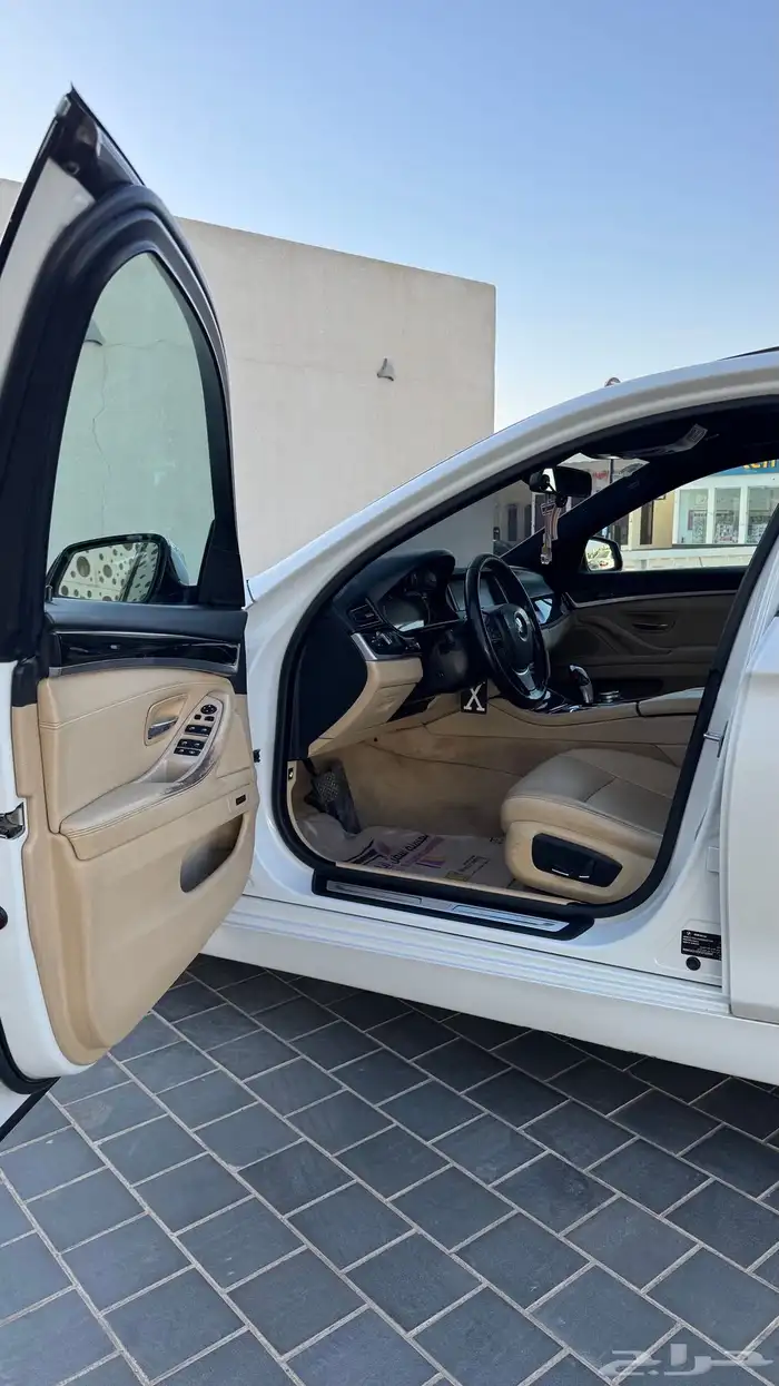 بي ام دبليو لاكجري 520   2015 BMW Luxury 16