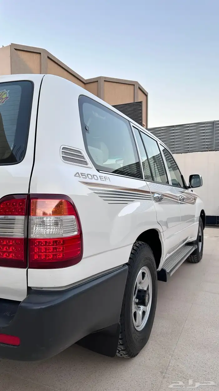 ( تم البيع ) لاندكروزر 2007 GX ال يحيى نظيف 7