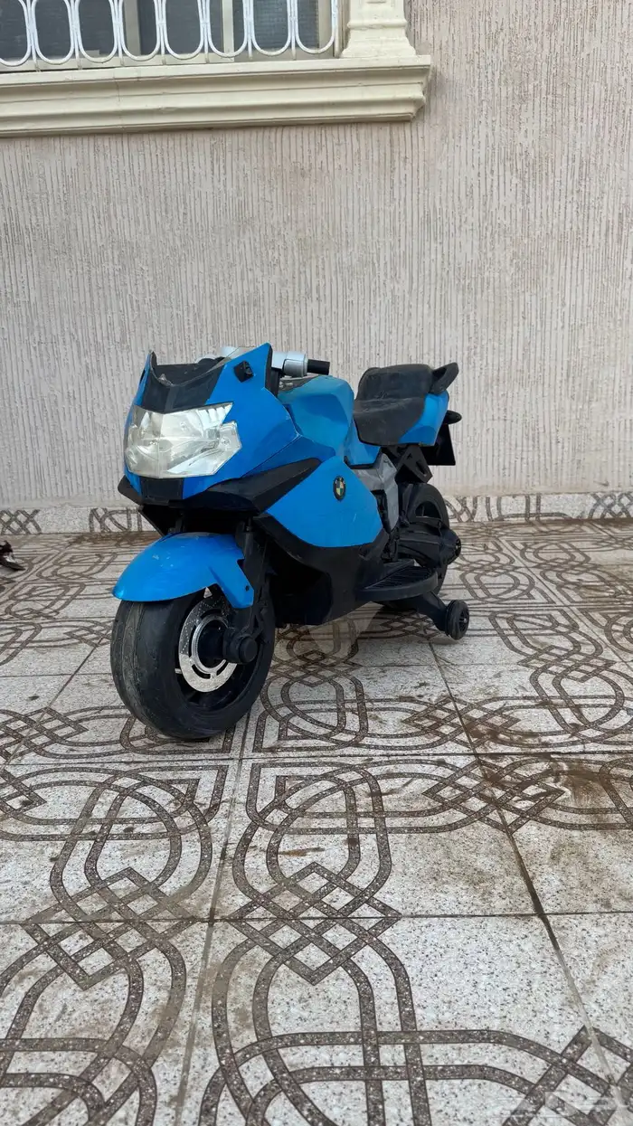 دباب بي ام دبليو حق أطفال 0