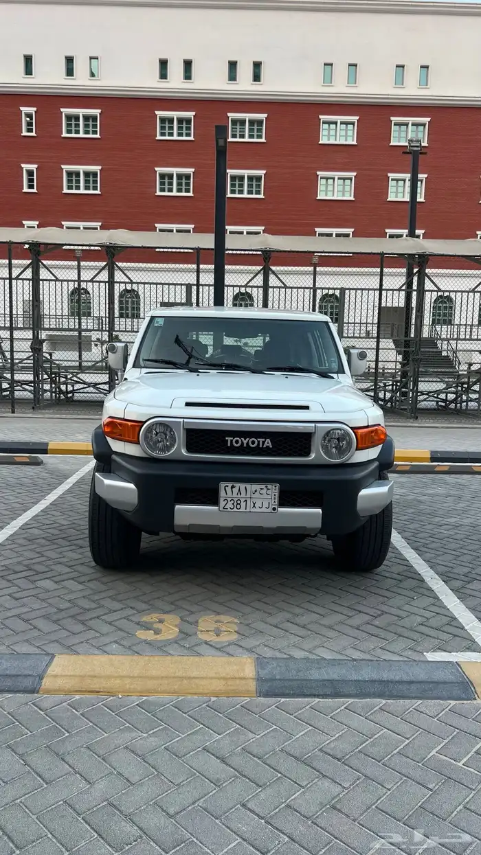 تويوتا اف جي سعودي 8