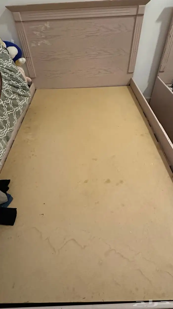 للبيع سرير فردي 1