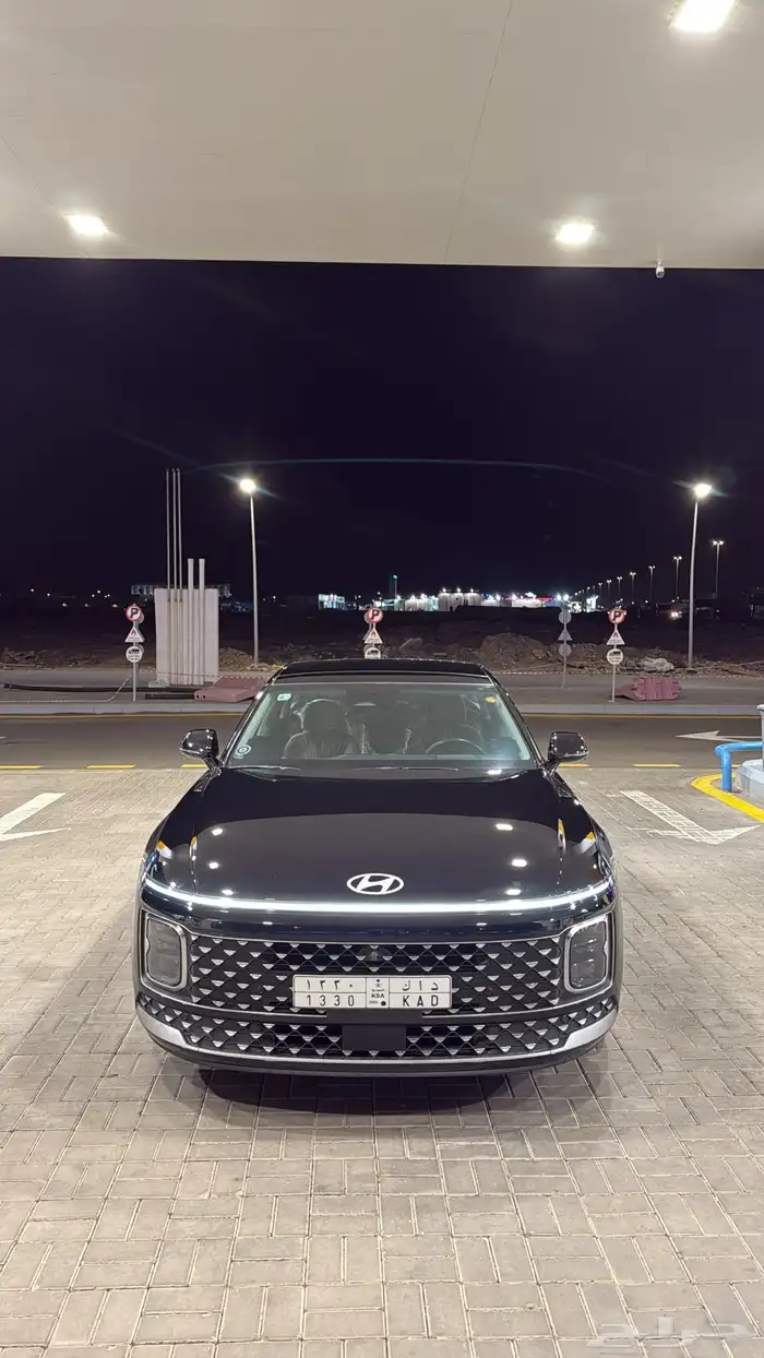 للبيع ازيرا 2024 بريميوم سعودي اسود 2