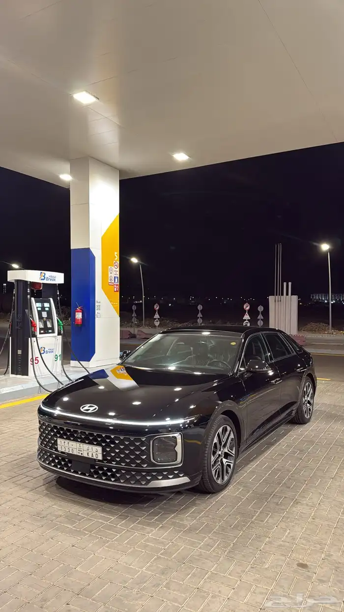 للبيع ازيرا 2024 بريميوم سعودي اسود 1