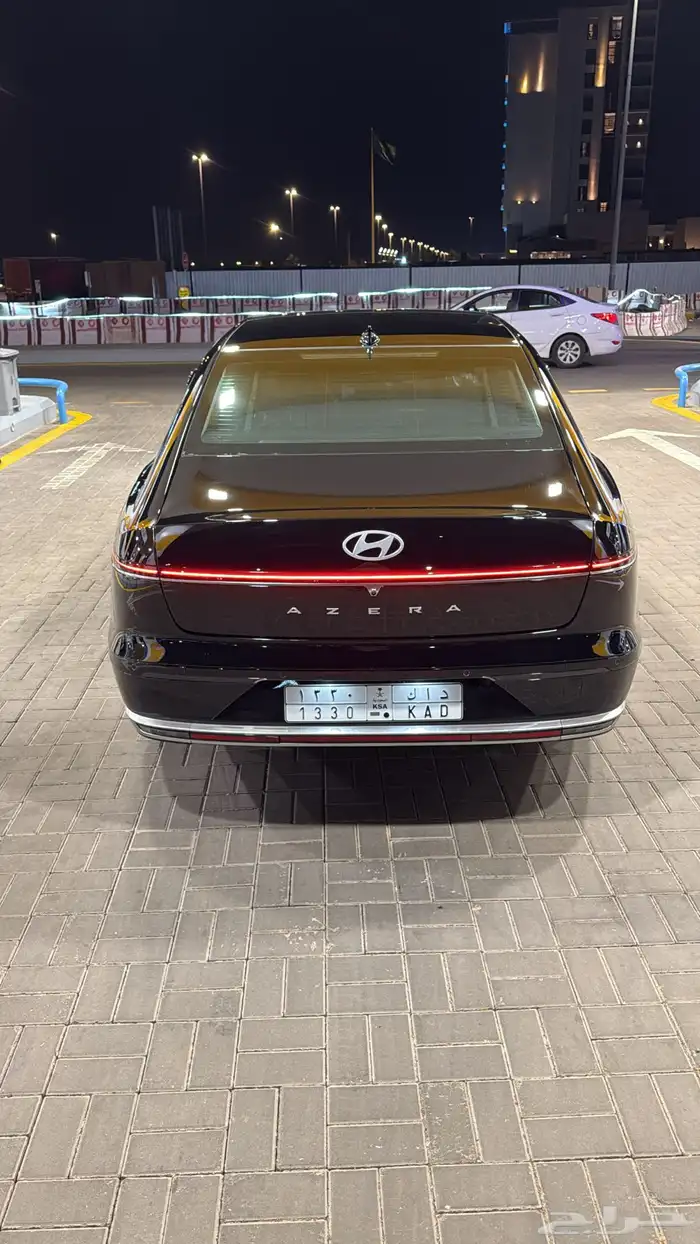 للبيع ازيرا 2024 بريميوم سعودي اسود 7