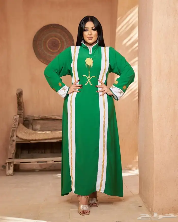 جلابيات اليوم الوطني مع الطرحه بسعر الجمله 10