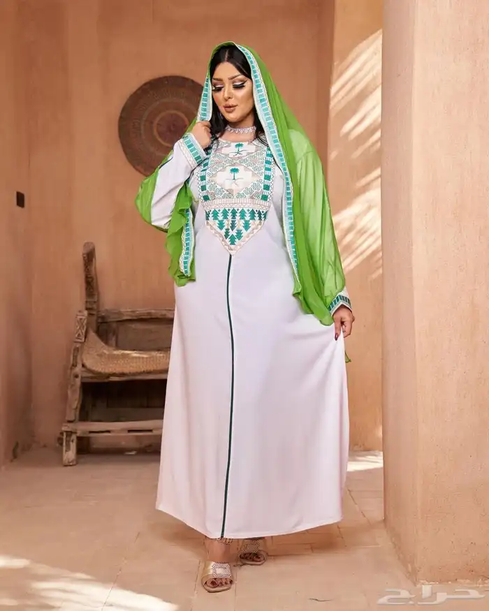 جلابيات اليوم الوطني مع الطرحه بسعر الجمله 11